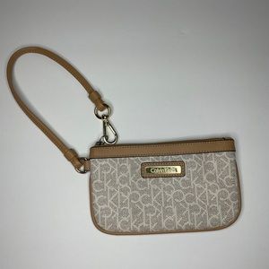Calvin Klein DesertTaupe MonogramLogo Zip Wristlet